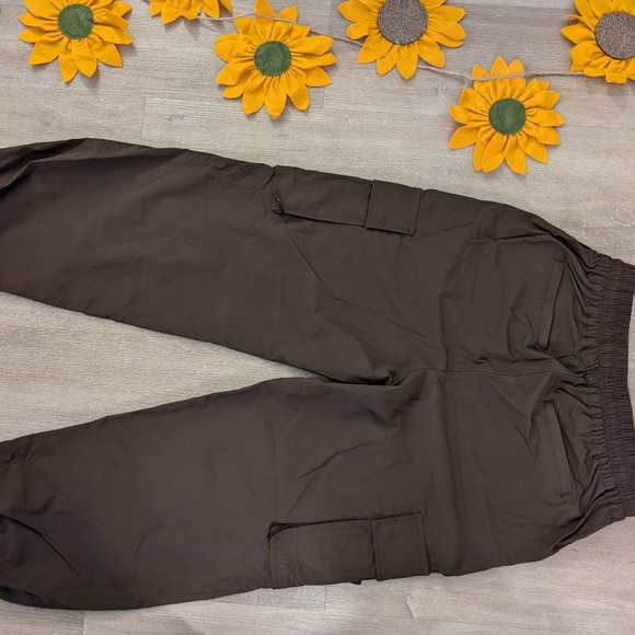 Fabletics brown cargo pants - Picture 5 of 7